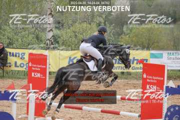 2022-04-30_14-24-04_04762