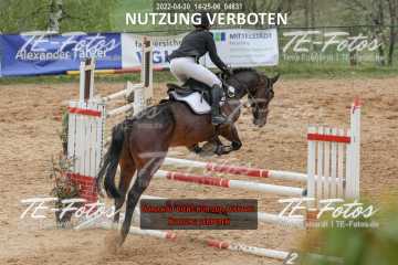 2022-04-30_14-25-06_04831