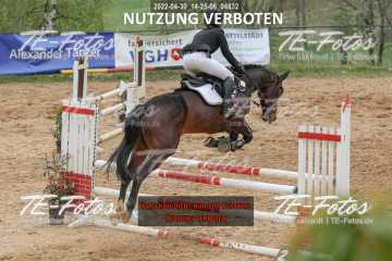 2022-04-30_14-25-06_04832