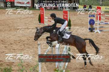 2022-04-30_14-26-14_04935