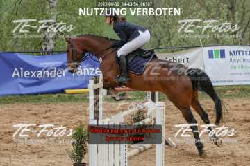 2022-04-30_14-43-54_06107