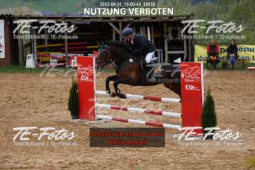 2022-04-30_16-00-44_08650