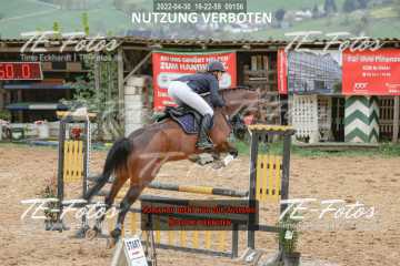 2022-04-30_16-22-59_09156