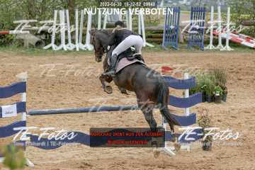 2022-04-30_16-32-52_09940