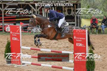 2022-04-30_16-37-09_09972