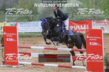 2022-04-30_18-03-47_00001