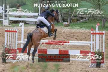 2022-04-30_18-28-27_00125