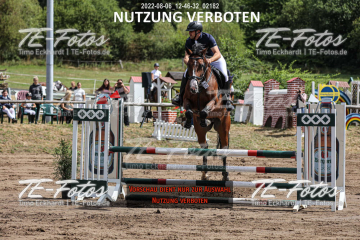 2022-08-06_12-46-32_02182