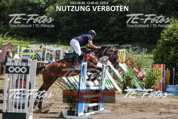 2022-08-06_12-46-42_02214