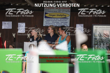 2022-08-06_12-59-02_03757