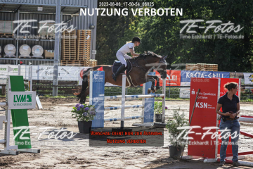 2022-08-06_17-50-54_06025