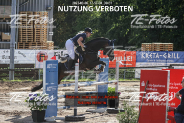2022-08-06_17-57-00_06431