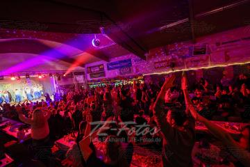 2023-02-18_23-16-32_03698