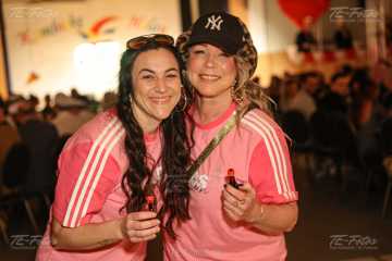 2025-02-15_21-36_3787