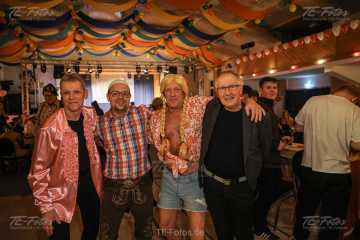 2025-02-15_22-36_6764