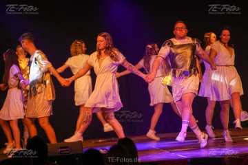 2025-02-15_23-02_8220