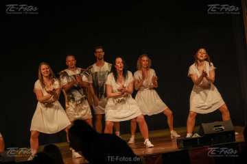 2025-02-15_23-04_8456