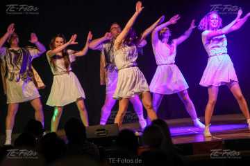 2025-02-15_23-05_8642