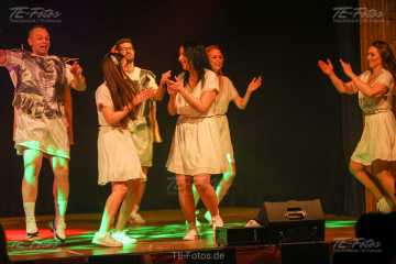 2025-02-15_23-07_8742