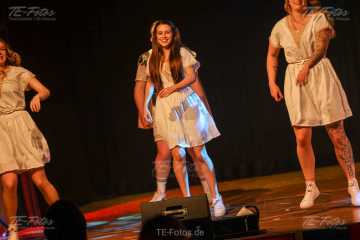2025-02-15_23-07_8834