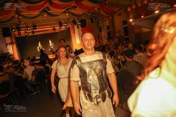2025-02-15_23-09_8988