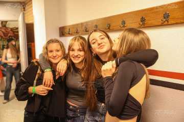2025-02-15_23-48_12254
