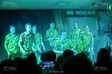 2025-02-22_22-09-22_02476