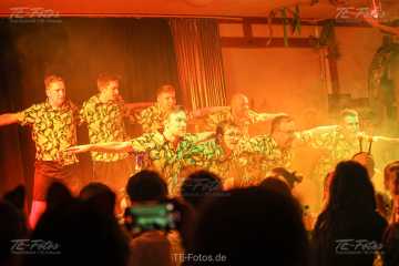 2025-02-22_22-09-36_02557