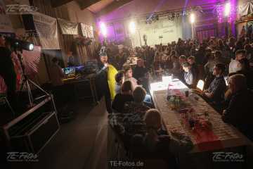 2025-02-28_22-10_0854