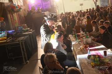 2025-02-28_22-10_0855