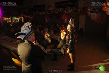 2025-02-28_23-47_1062