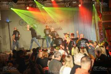 2025-02-28_23-50_1067