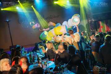 2025-03-01_00-21_1117