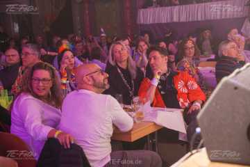 2025-03-01_00-32_1136