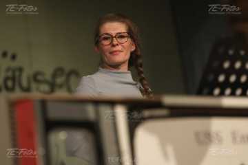 2025-03-01_22-41_0903 2025-03-01_22-41_0903