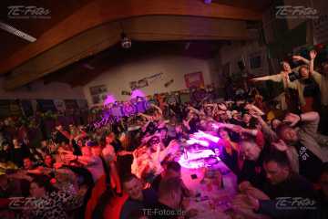 2025-03-01_22-42_0151 2025-03-01_22-42_0151