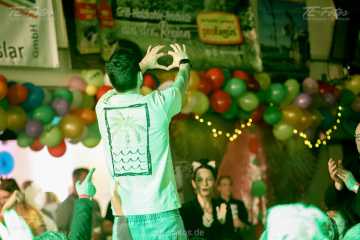 2025-03-01_22-45_0909 2025-03-01_22-45_0909