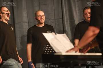 2025-03-01_23-42_0998