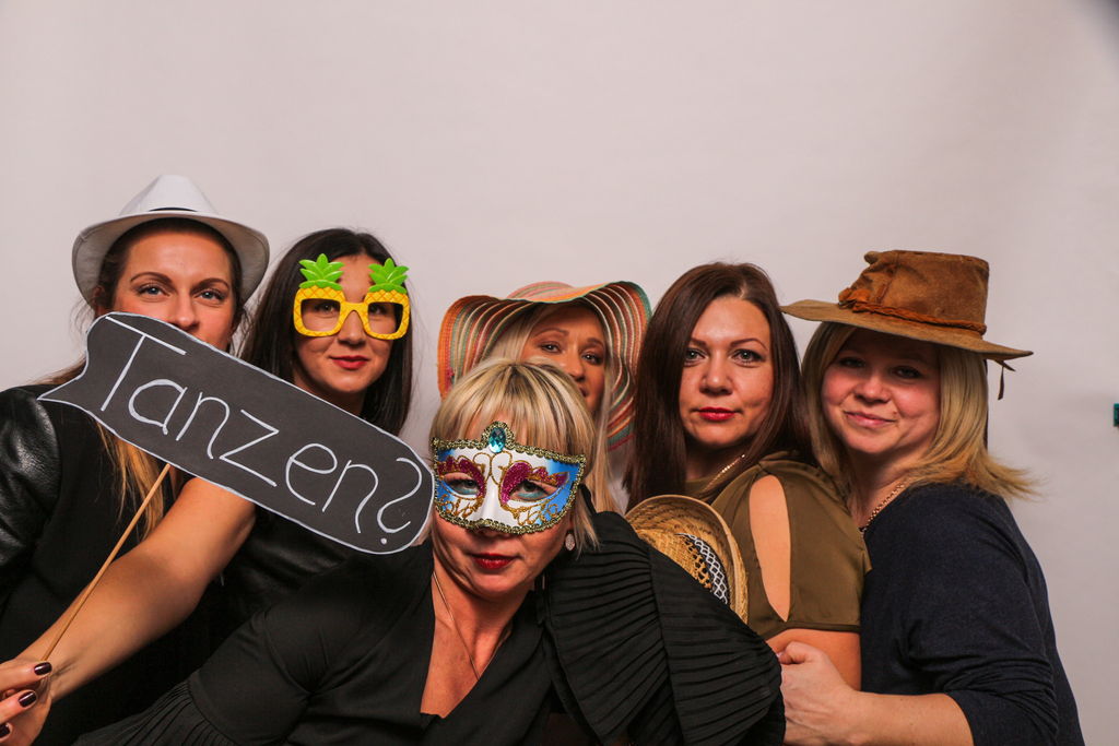 Fotobox mieten - Photobooth das Highlight für deine Veranstaltung Fotobox mieten - Photobooth das Highlight für deine Veranstaltung