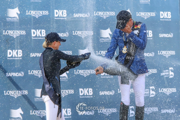 Simone Blum feiert 2. Platz auf DSP Alice